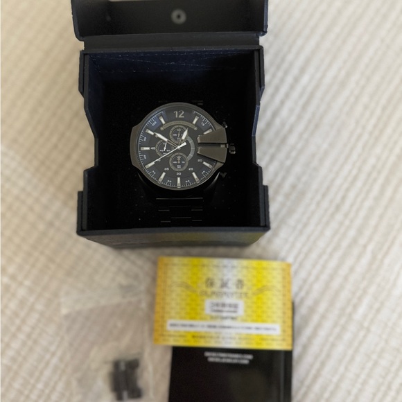 Diesel Men's MegaChief Watch - Picture 2 of 7